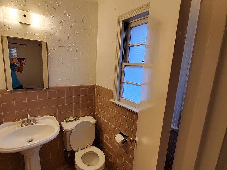 3411 S Virginia St — Photo 7