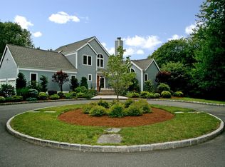 4 Patterson Rd, Pound Ridge, NY 10576