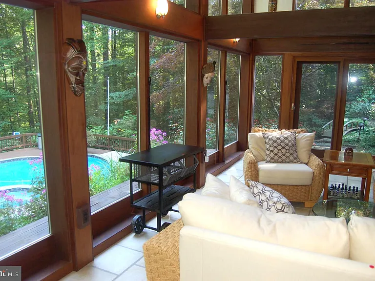 9728 Swift Creek Ct — Photo 52
