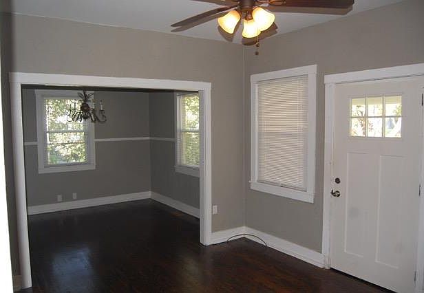 2nd image of 812 Livingston St