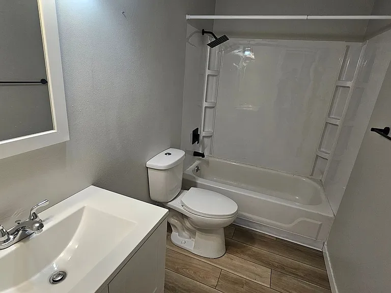 Discover Modern Comfort at Welbeck Apartments ~ Rent Special — Photo 5