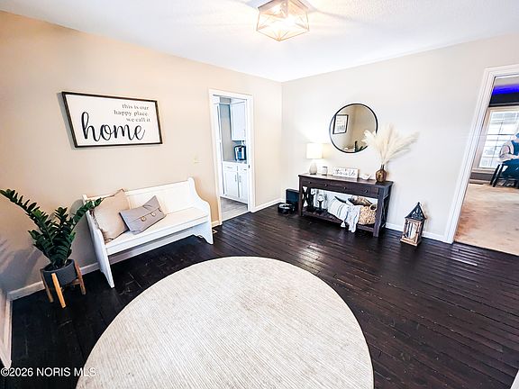 2nd image of 3404 Gwilym Rd