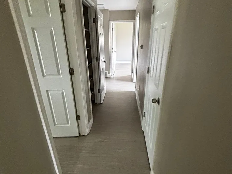 1510 Harrington Loop E — Photo 4