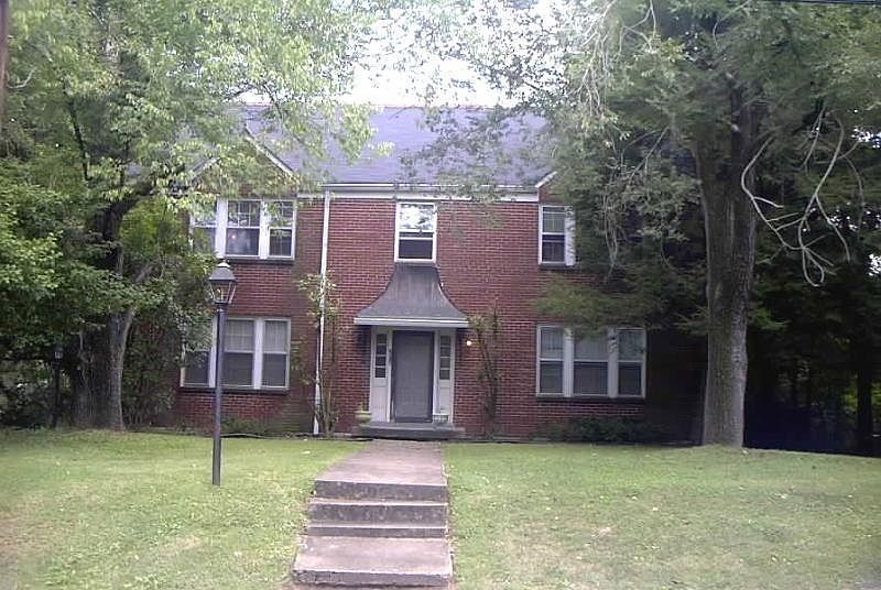 Apartment Building