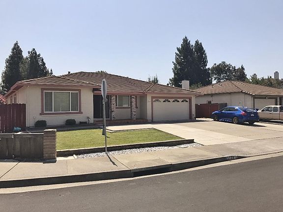 2nd image of 3138 Evergreen Dr