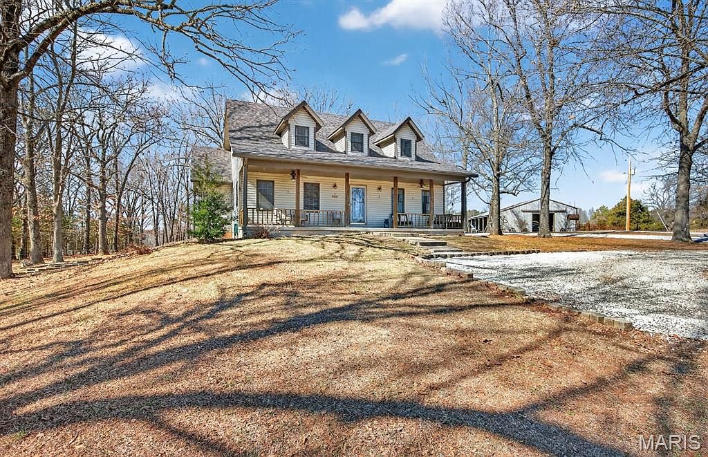 18521 Oak Tree Ln, Phillipsburg, MO 65722 | MLS #26027970 | Zillow