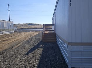 200 W Hawthorne St #114, Connell, WA 99326