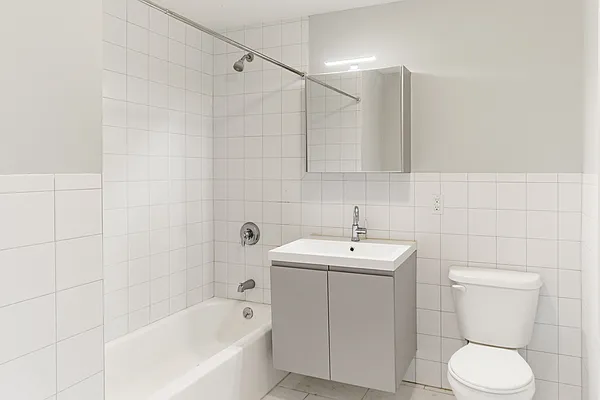 Rented by MySpaceNYC | media 11