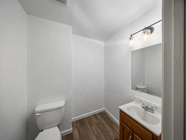 1702 NW Euclid Ave — Photo 14