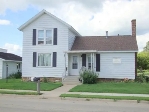 210 East Coates Avenue, Monticello, WI 53570