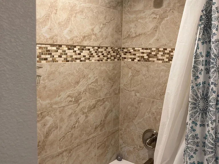 624 Crown Ridge Dr #B — Photo 14