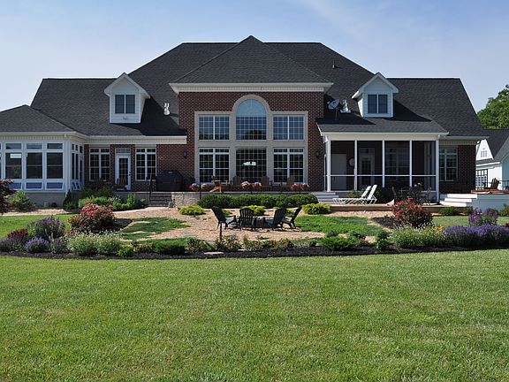 3rd image of 18240 Oarlock Ln