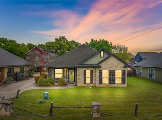 3332 S 3rd St, Waco, TX 76706