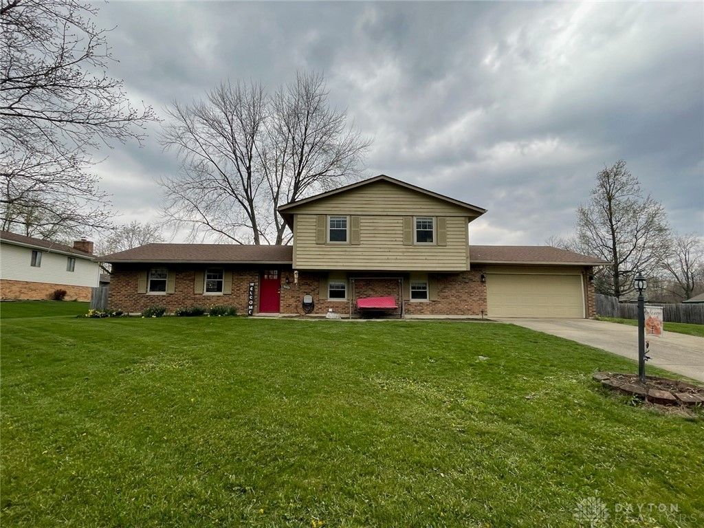 Real estate listing image