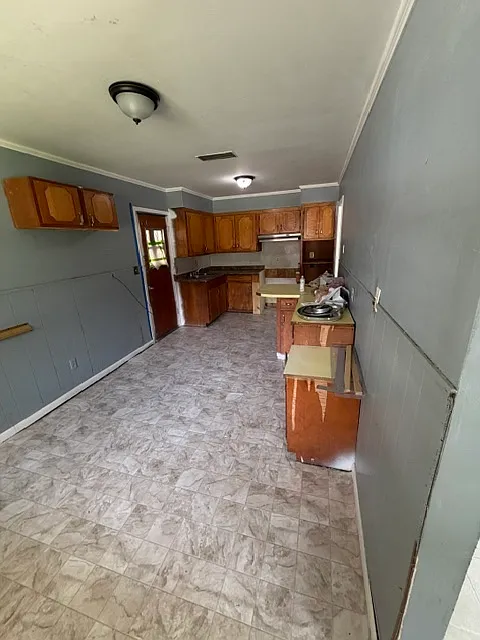 3 bed, 1.5 bath, 1375 sqft, $995 — Photo 3