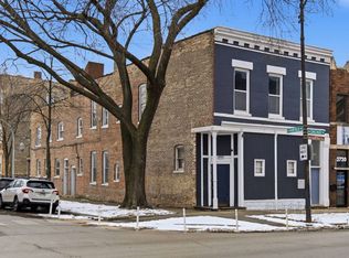 2724 W Chicago Ave, Chicago, IL 60622