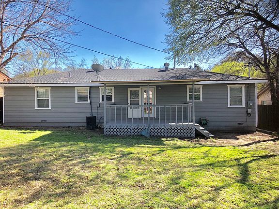 2nd image of 3420 Medina Ave