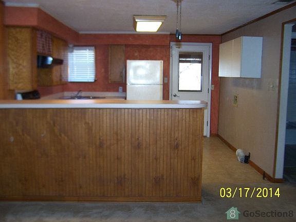 3rd image of 433 N Shoreline Dr