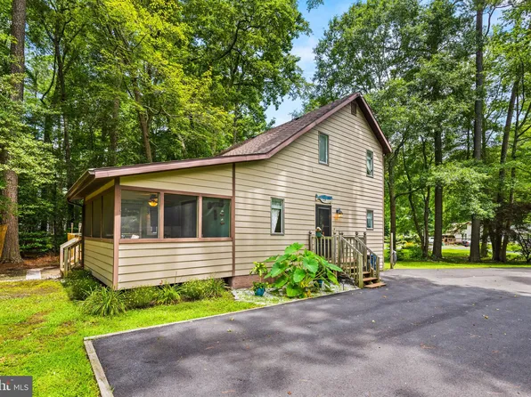 26 Moby Dick Dr, Ocean Pines, MD 21811