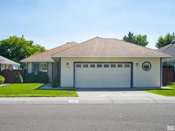 1786 Mahogany Cir, Minden, NV 89423