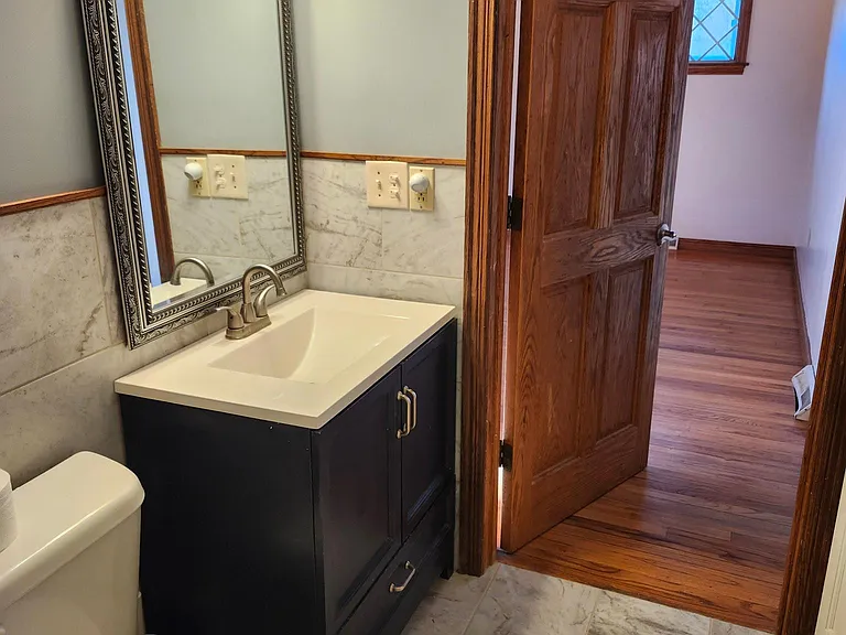 157 Golden City Rd — Photo 24