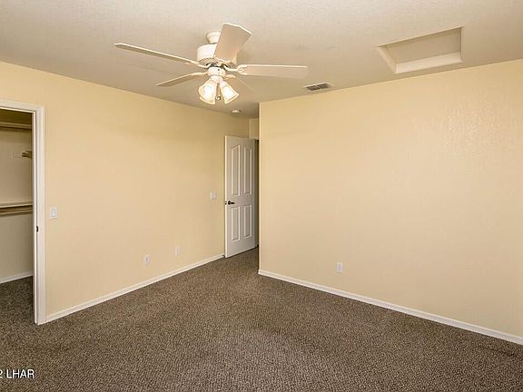 3rd image of 1384 Vaquero Dr Unit 101