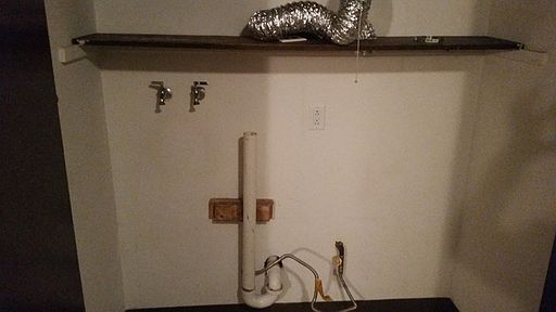 4th image of 2042 Mapleview St SE