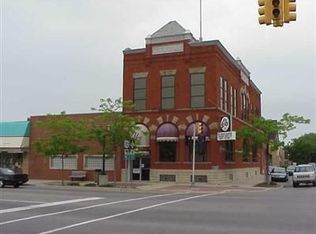 129 E Ludington Ave, Ludington, MI 49431