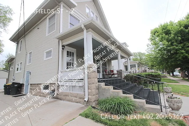 Building Photo - 2416 Garfield St #2