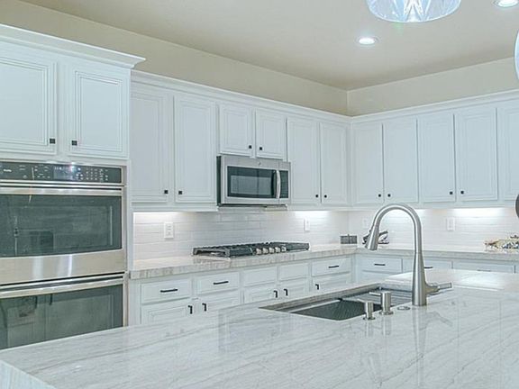 2nd image of 10744 Balsam Creek Ave