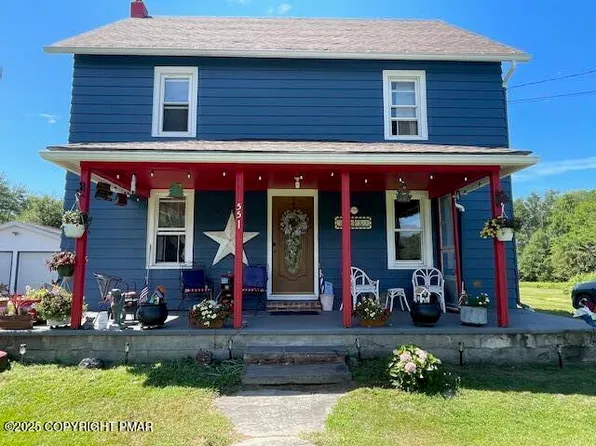 551 Stock Farm Rd, Lake Ariel, PA 18436