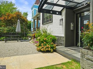 New Hampshire House,columbia Heights, Washington, DC 20010