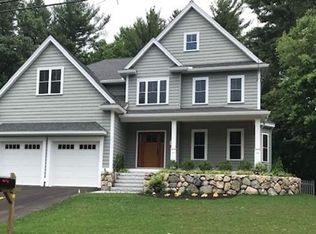 32 College Rd, Burlington, MA 01803