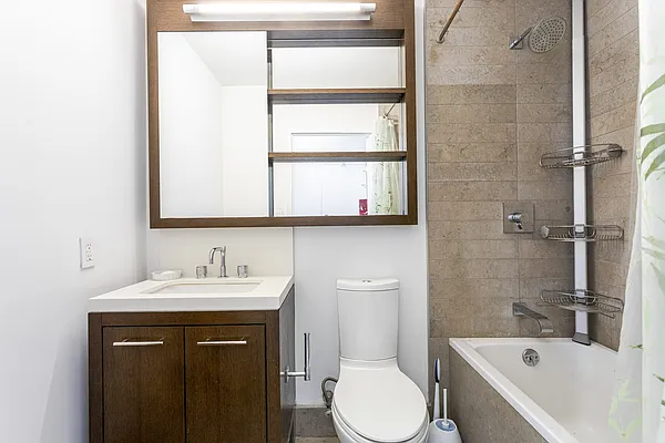 Rented by Platinum Properties | media 27