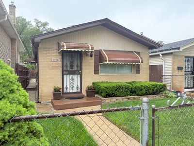 8910 S May St, Chicago, IL, 60620