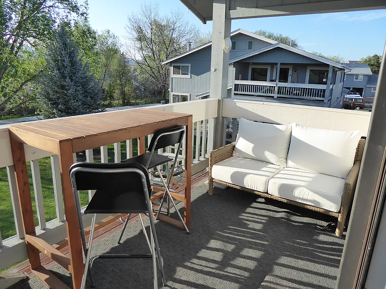 1101 Monroe Dr #D — Photo 1