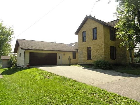 2nd image of 621 Silver Lake Dr