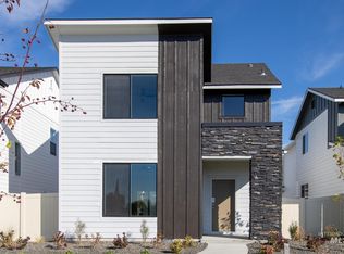 8768 Hill Road Pkwy, Boise, ID 83714