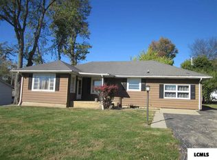 1014 E Chestnut St, Mason City, IL