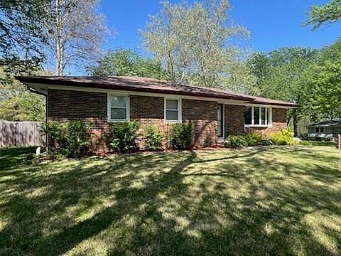 1st image of 332 Lincoln Dr