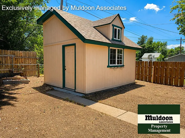70 Caledonia Rd — Photo 23