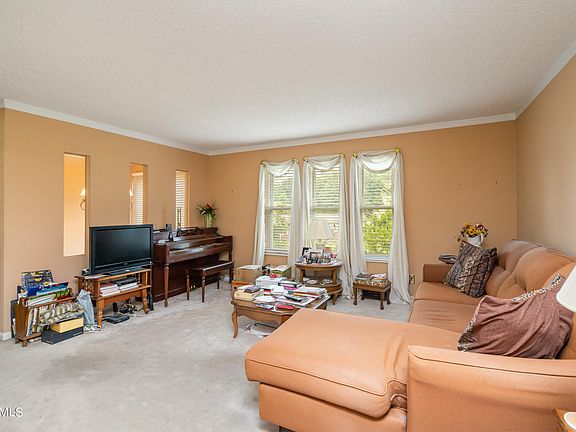 3rd image of 339 Eldorado Cir
