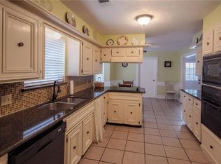 11806 Laneview Dr, Houston, TX 77070