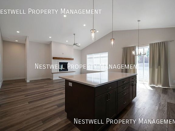 2nd image of 10839 S Haven Vista Dr
