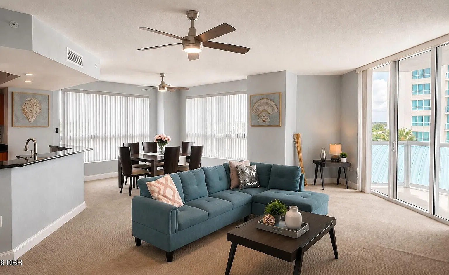 3 bed, 3.0 bath, 2079 sqft, $3,000 — Photo 2