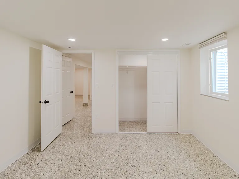 1753 Taft St — Photo 26