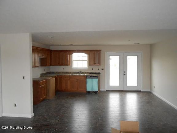 4th image of 117 Saddlebrook Dr