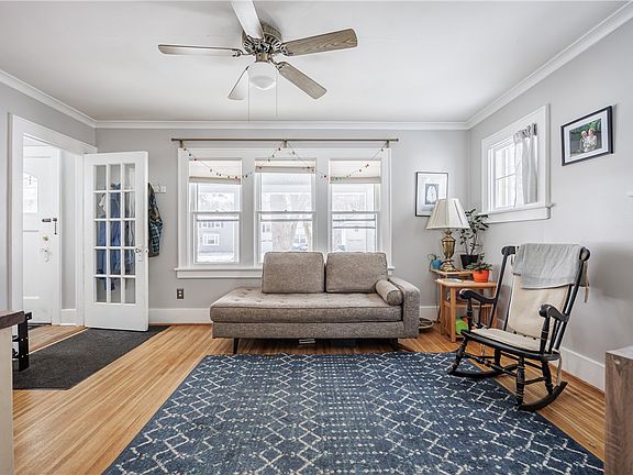 4th image of 230 Farmington Rd