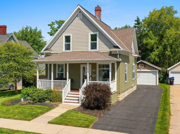 808 E Hancock St, Appleton, WI 54911