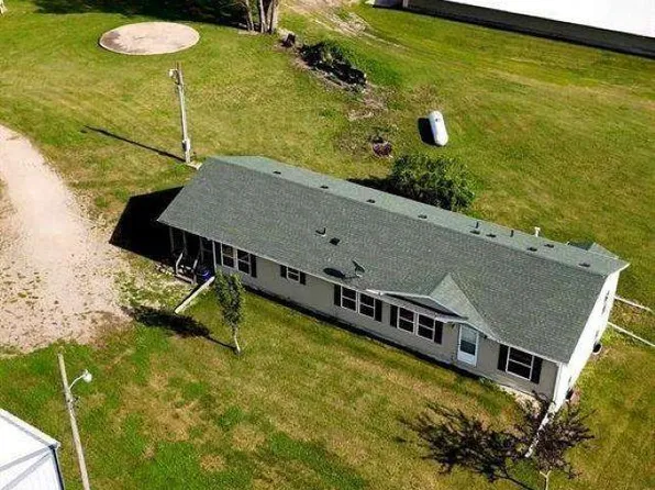 6487 80th Ave, Storm Lake, IA 50588